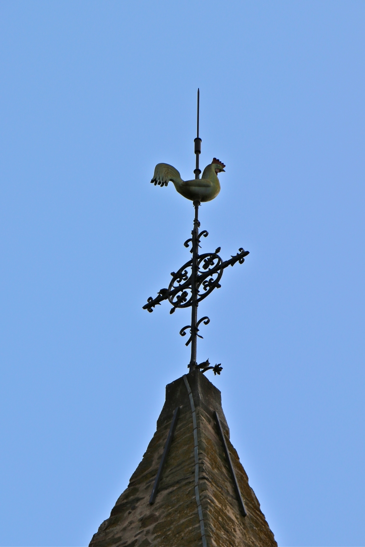 La flèche de l'église Saint Pierre - Parné-sur-Roc