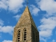 Photo suivante de Parné-sur-Roc Clocher en pierres de l'église Saint Pierre