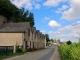 Photo suivante de Parné-sur-Roc Les maisons ouvrières et l'entrée du village