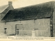 La Grange Barbedette, devant laquelle se sont réunis les voyants et les habitants du bourg au soir du 17 janvier 1871 (carte postale de 1930)