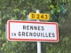 Photo suivante de Rennes-en-Grenouilles Autrefois : le village tirerait son origine de la qualité de ses terres marécageuses et des terres touchées par le débortement de la Mayenne et de ses affluents.