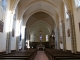 Eglise Saint Hippolyte : la nef vers le choeur.