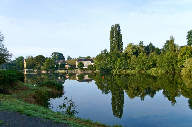 La Mayenne. - Saint-Baudelle