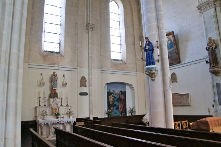 Transept de gauche, église saint Georges. - Saint-Georges-Buttavent