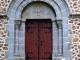 Photo suivante de Saint-Georges-Buttavent Le portail de la chapelle Notre Dame du Hec.