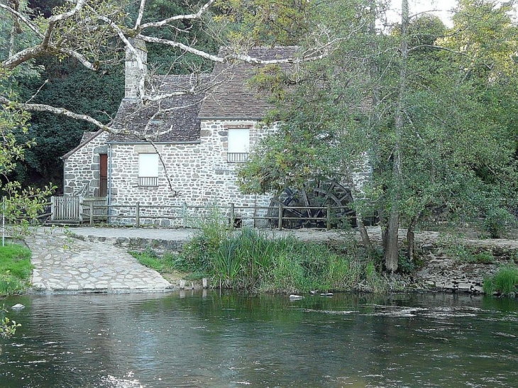 Moulin de Trotté - Saint-Pierre-des-Nids