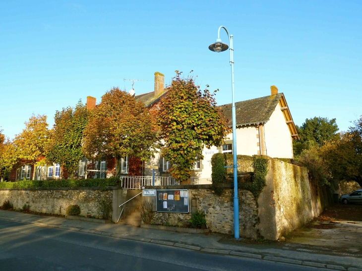 La Mairie - Villiers-Charlemagne