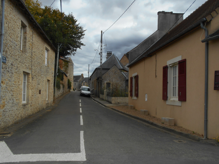 Rue des Logis (Aujourd'hui-2020 - Épineu-le-Chevreuil