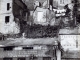 Partie des vieux remparts, rue des fossés Saint Pierre, vers 1910 (carte postale ancienne).