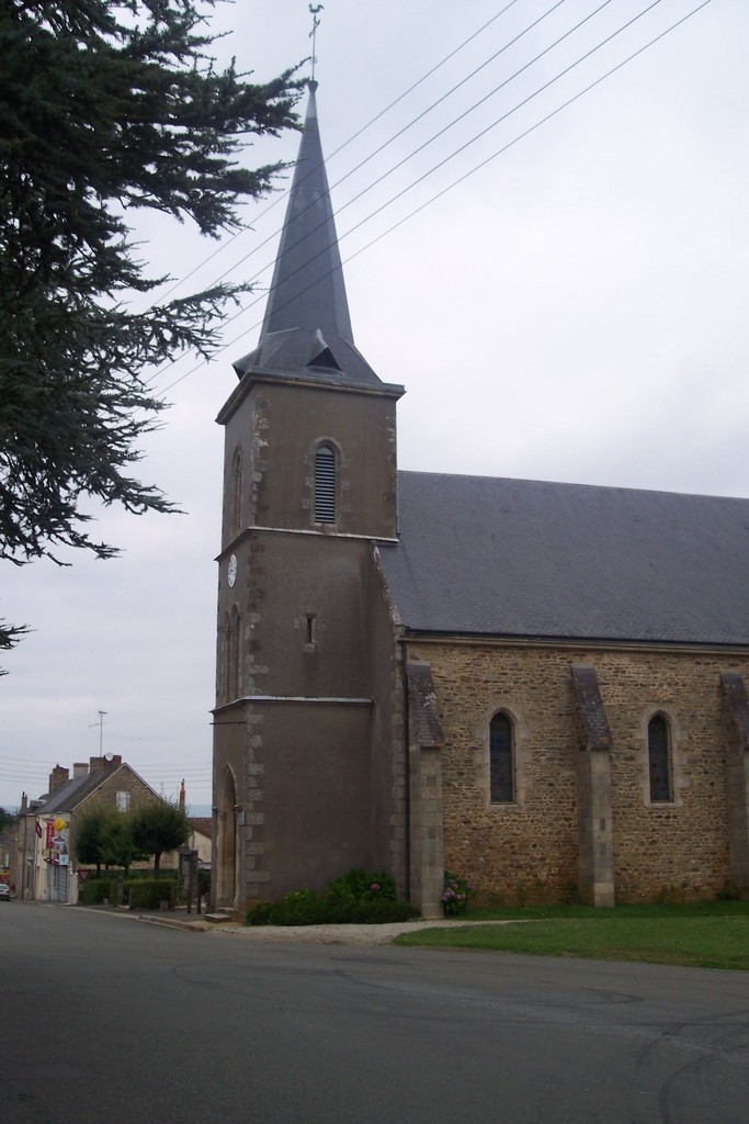 Eglise de Moulins le Carbonnel - Moulins-le-Carbonnel