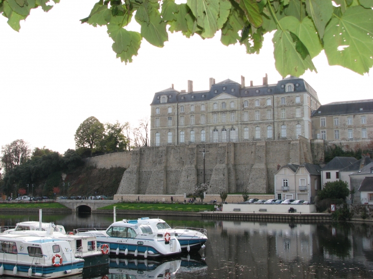 Le château - Sablé-sur-Sarthe