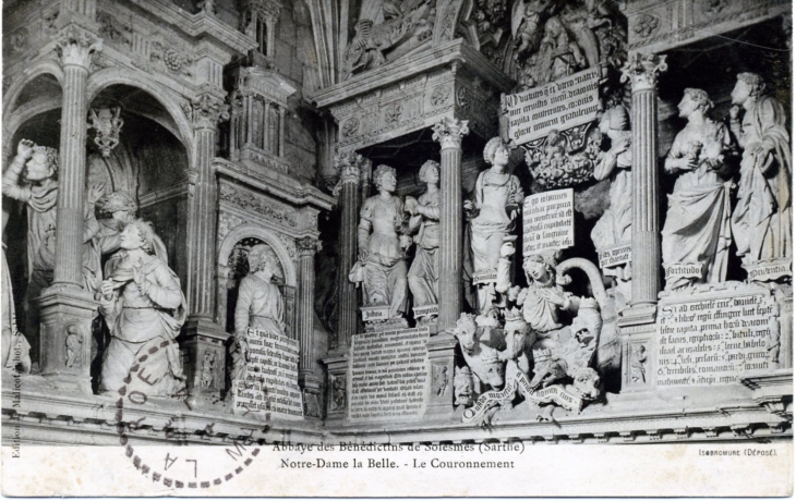 Abbaye des Bénédictins : Notre Dame la Belle - Le Couronnement, vers 1905 (carte postale ancienne). - Solesmes