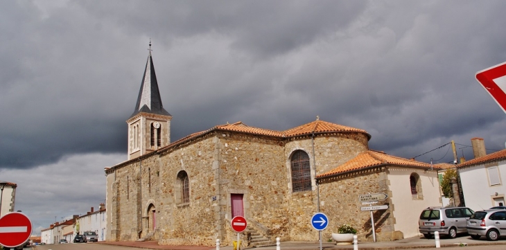 église St Pierre - Avrillé