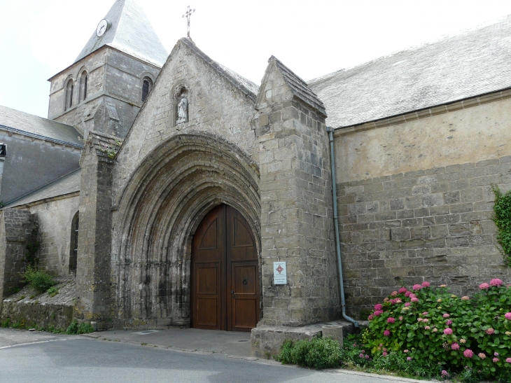 L'église  Crédit : André Pommiès - Beauvoir-sur-Mer