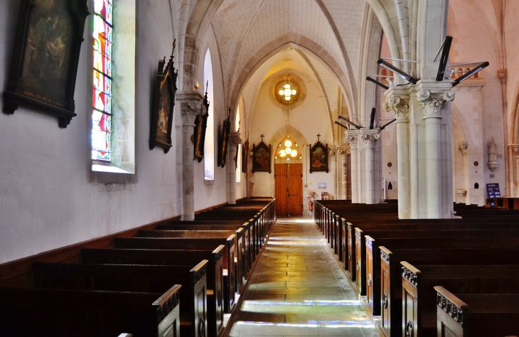   .église Sainte Marie-Madeleine - Chaillé-les-Marais