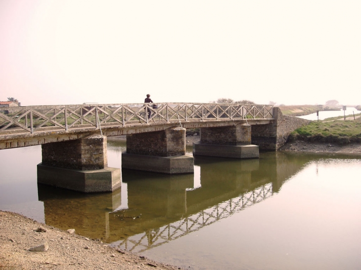 Pont de la salaire - L'Île-d'Olonne