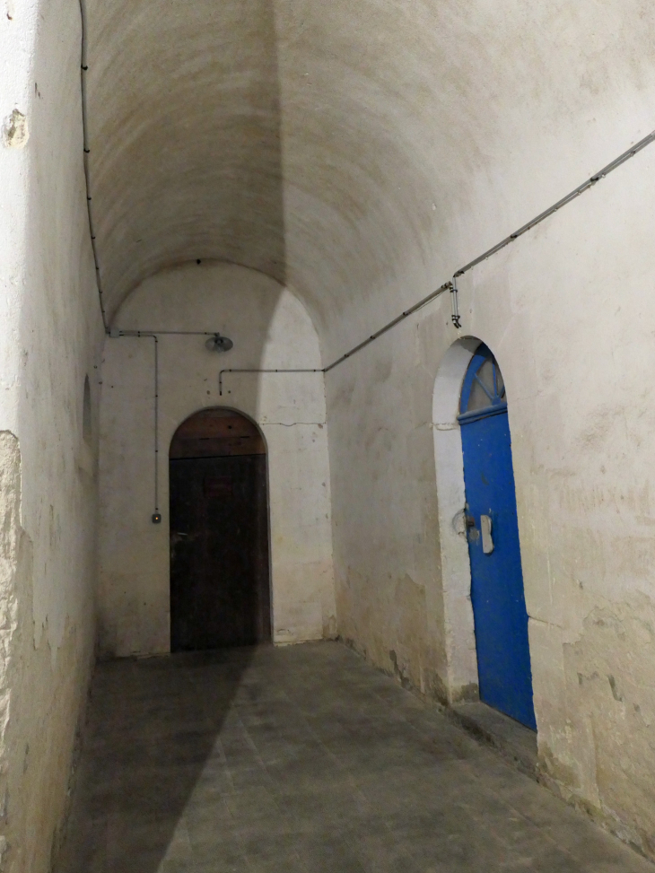 L'intérieur du fort où fut incarcéré le maréchal Pétain - L'Île-d'Yeu