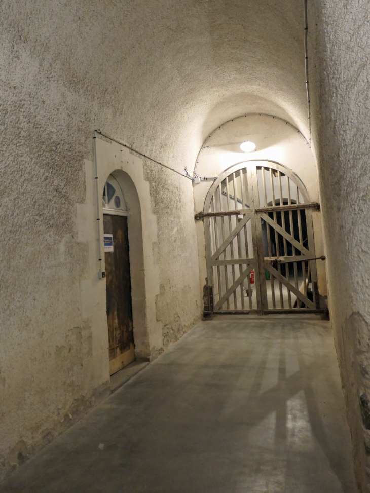 L'intérieur du fort où fut incarcéré le maréchal Pétain - L'Île-d'Yeu