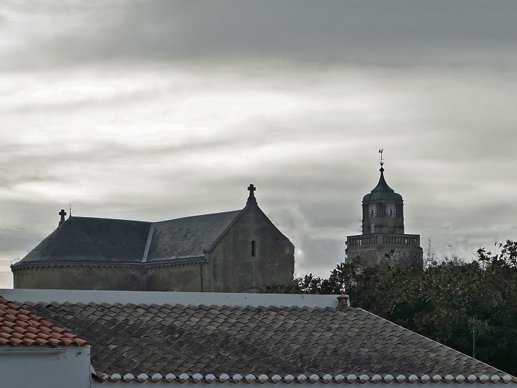 Vue sur l'église de Port Joinville - L'Île-d'Yeu