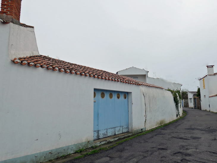Les petites rues derrière les quais - L'Île-d'Yeu