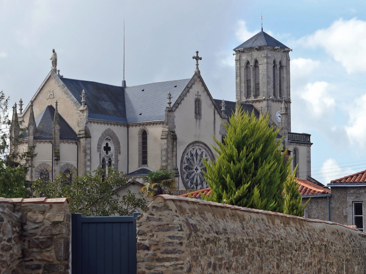 L'église - Montaigu