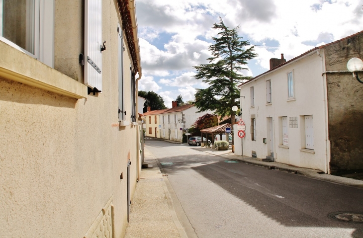 La Commune - Poiroux