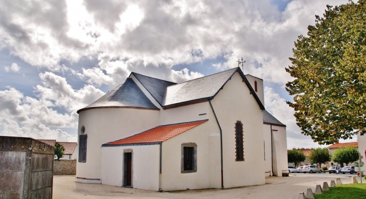 &église Sainte-Walburge - Saint-Avaugourd-des-Landes