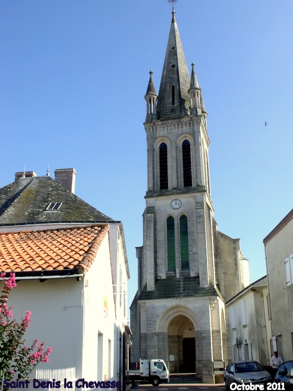 Eglise Saint Denis  - Saint-Denis-la-Chevasse