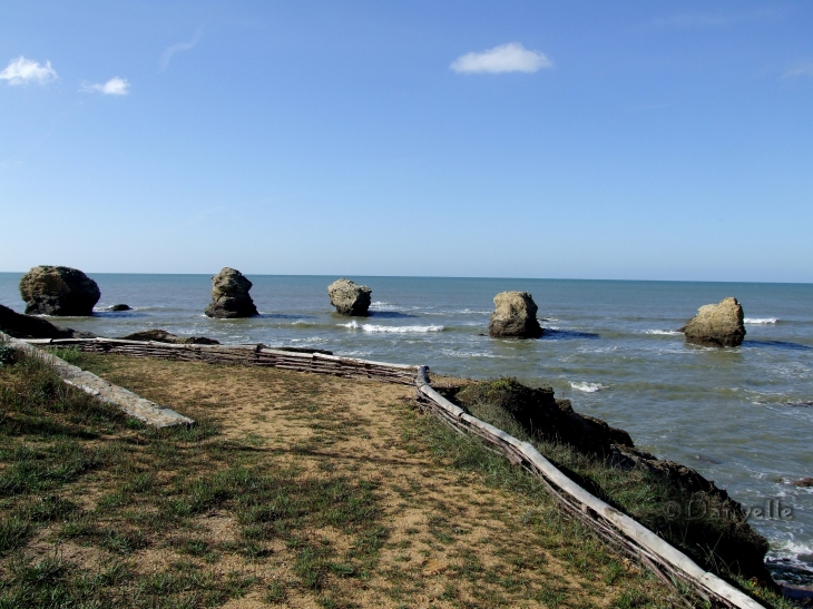 Les rochers à Sion sur l'Océan - Saint-Hilaire-de-Riez