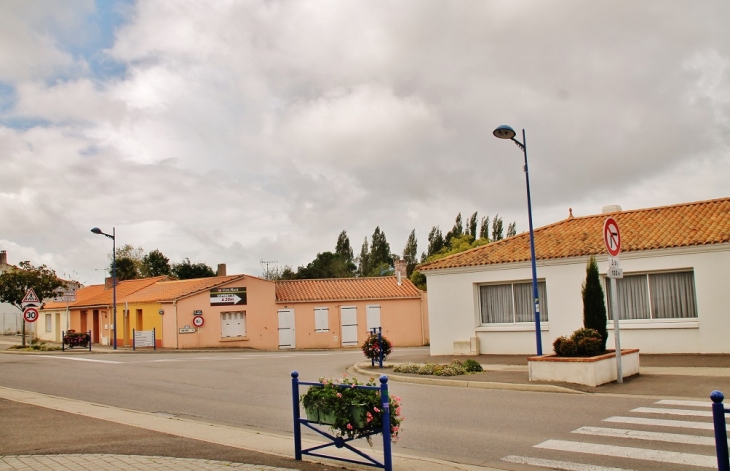 La Commune - Saint-Mathurin