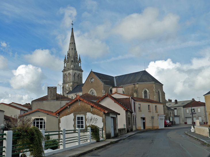 Dans le village - Saint-Philbert-de-Bouaine