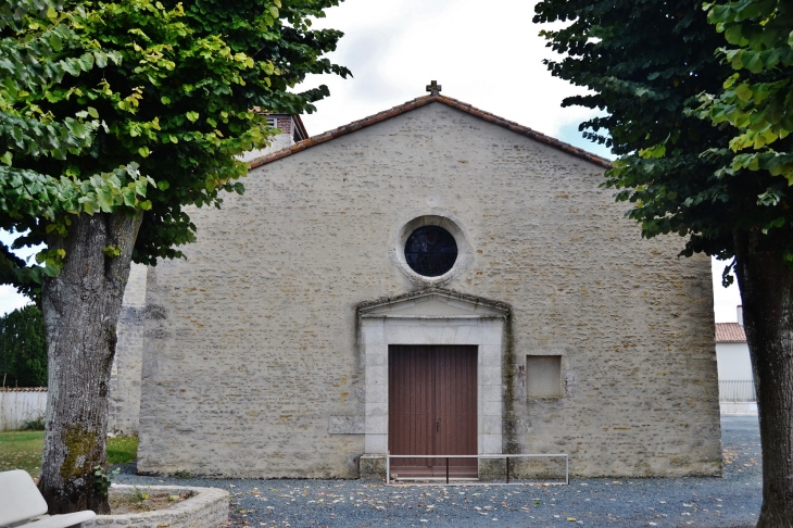  !église Sainte-Radegonde - Sainte-Radégonde-des-Noyers