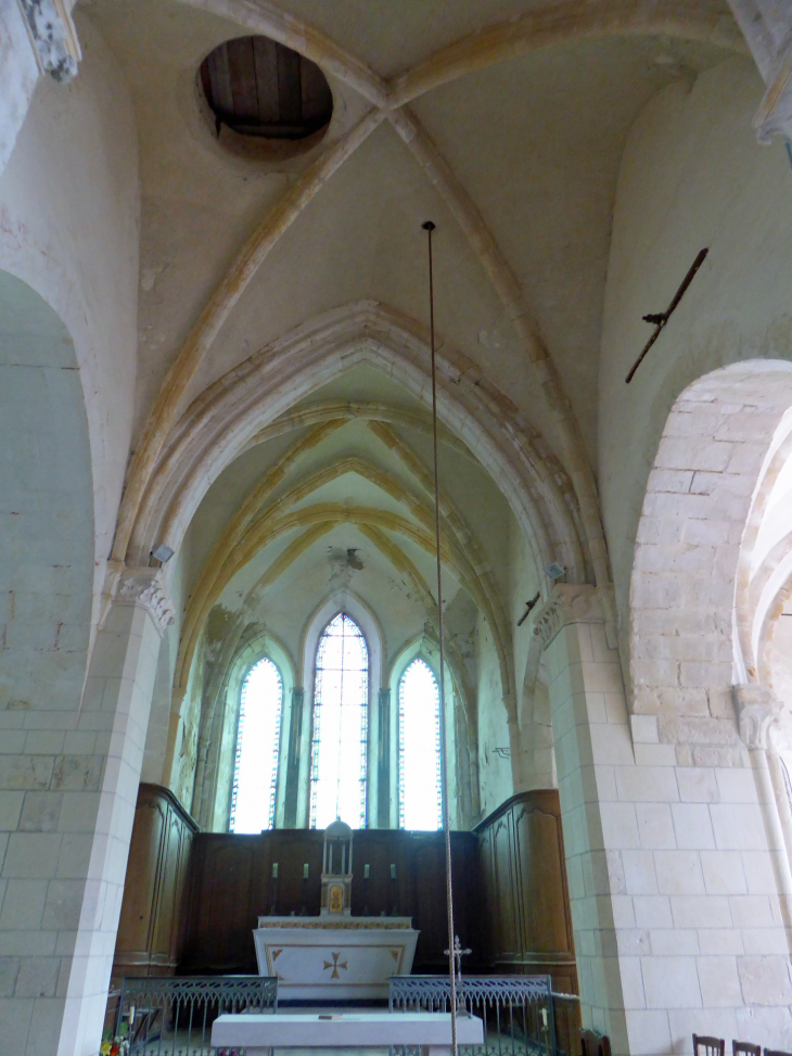L'église Saint Barthélémy : intérieur - Baulne-en-Brie