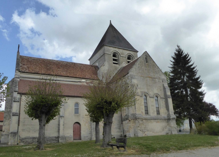 L'église - Bazoches-sur-Vesles