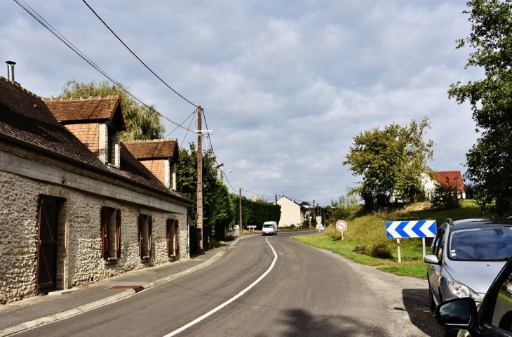 Le Village - Beaurieux