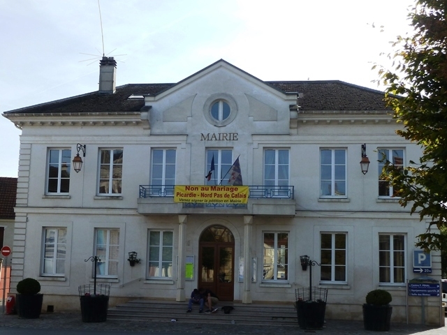La mairie - Charly-sur-Marne
