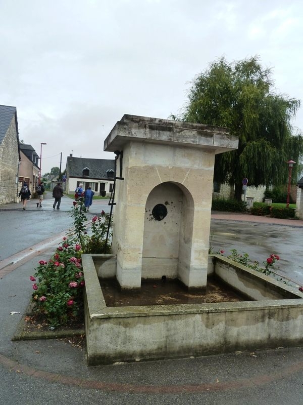 La fontaine - Chivres-en-Laonnois