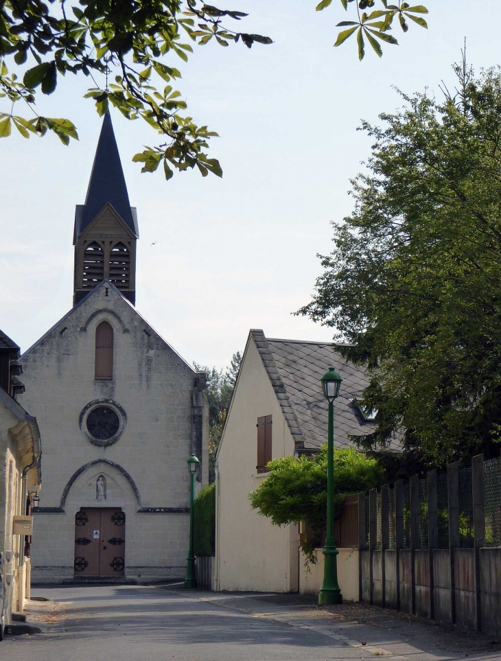 L'église - Clacy-et-Thierret