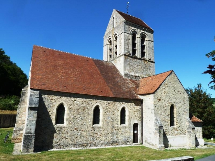 L'église - Courtemont-Varennes