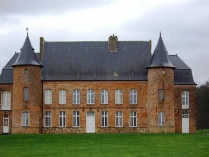 Château de la Plesnoye - Englancourt