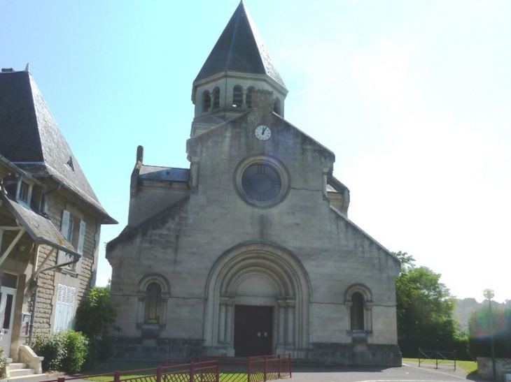 L'église - Leuilly-sous-Coucy
