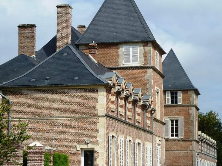 Le château - Missy-lès-Pierrepont