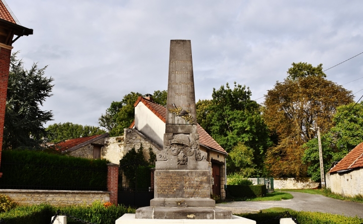 Monument-aux-Morts  - Œuilly