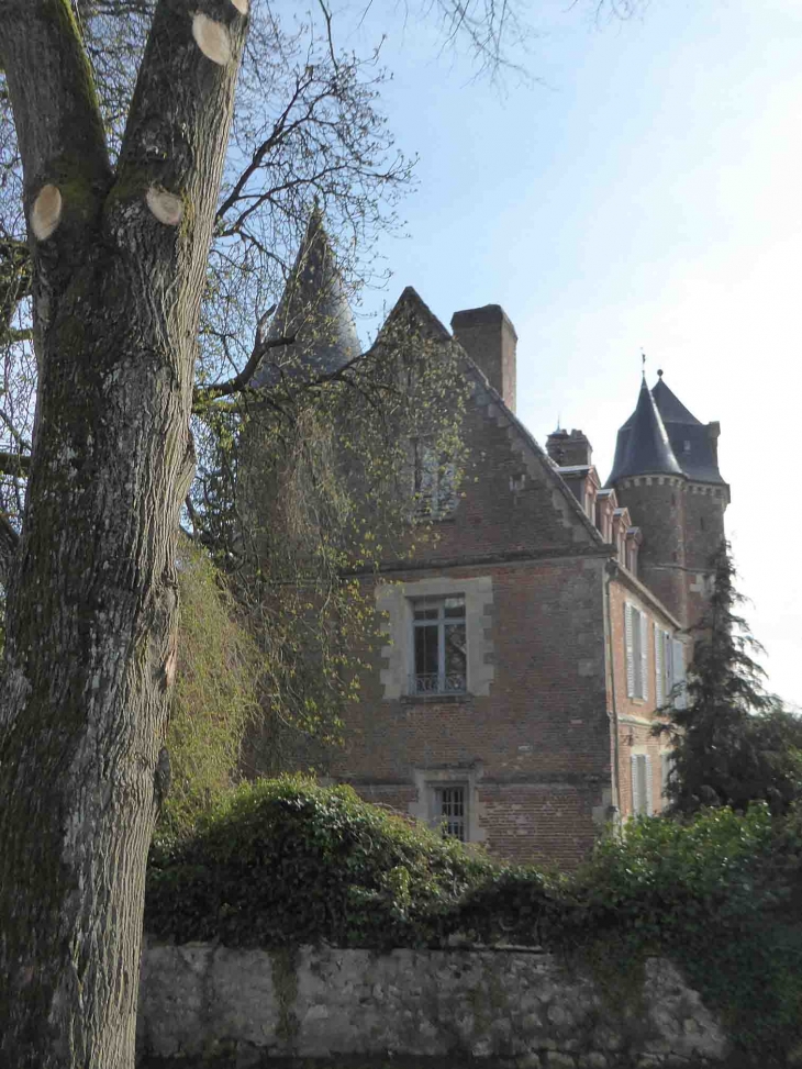 Le logis du château - Oigny-en-Valois
