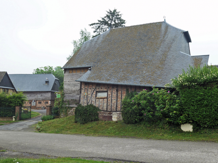 Maison dans le village - Parfondeval