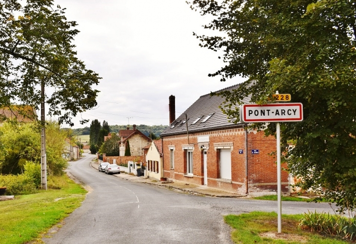 Le Village - Pont-Arcy