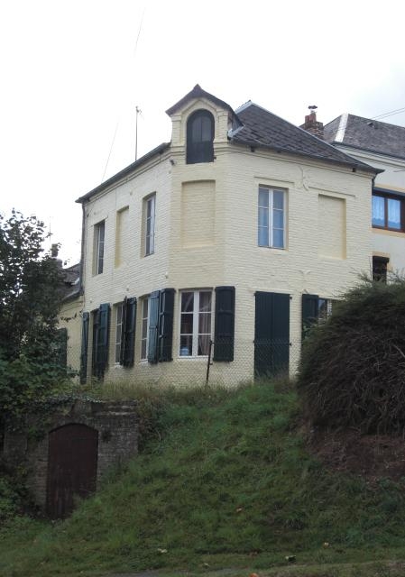 Ancienne épicerie, rue de la Sablonniére à Saint Michel - Saint-Michel