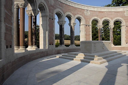 Monument cimetière américain - Seringes-et-Nesles
