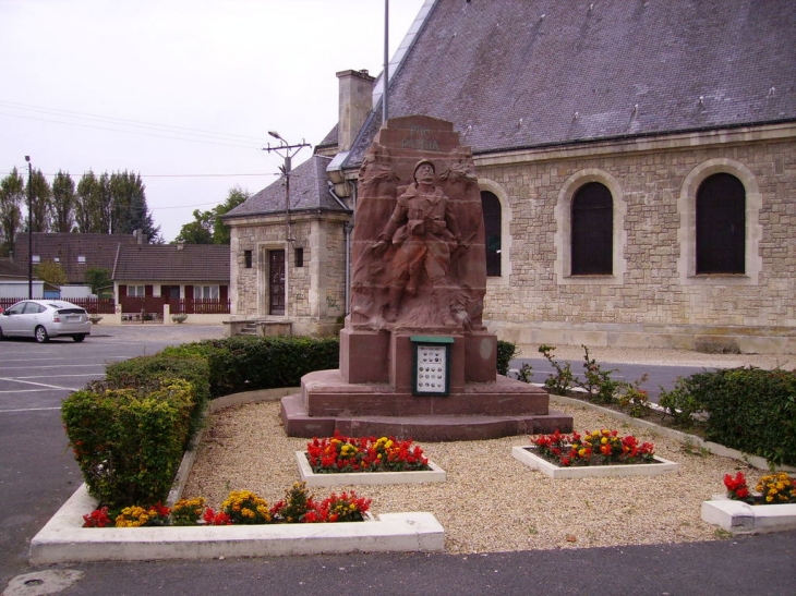 Monument aux morts - Sinceny
