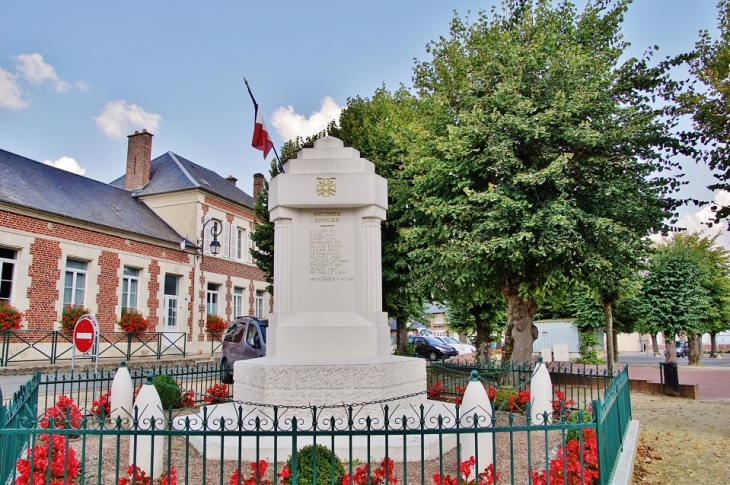 Monument-aux-Morts - Beaulieu-les-Fontaines
